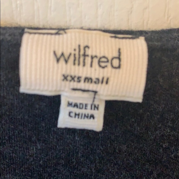 🌼 4 for 20$ Business casual top - Picture 2 of 3